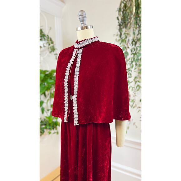 Vintage 1970s Dress Set 70s Red Velvet Party Matching Cape Holiday Formal Maxi - Picture 9 of 11